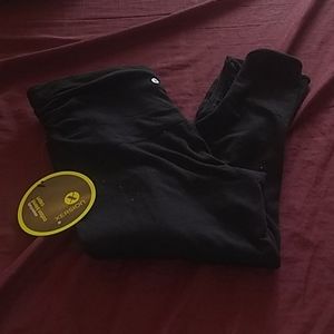 NWT Xersion Black Athletic Capri, Sz S